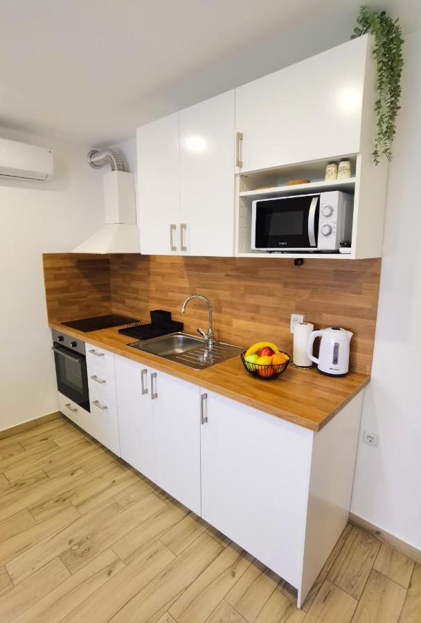 Apartman I Studio Apartman Vitana Garesnica Exterior photo